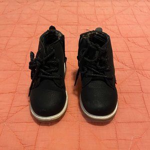 Fashionable Black Ankle Boots